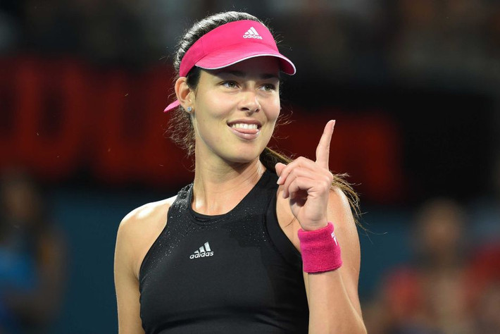 Thời còn thi đấu, Ana Ivanovic được ca ngợi với nhan sắc xinh đẹp đúng chất Nam Âu và thân hình gợi cảm.