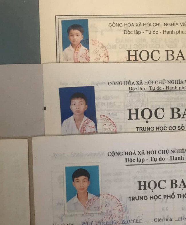 Ảnh thẻ luôn là ác mộng đối với nhiều người bởi những bức hình này ít khi được chỉnh sửa lại không được cười nên những thường trông rất xấu xí. Đây là một thể loại ảnh không ai muốn khoe ra.