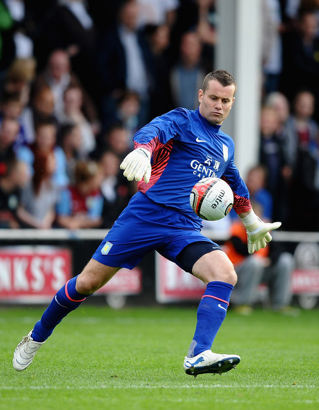 Shay Given không thể cạnh tranh vị trí số 1 trong khung gỗ ở Aston Villa với Brad Guzan. Từ đầu mùa, anh mới chỉ bắt đúng 1 trận cho đội chủ sân Villa Park.