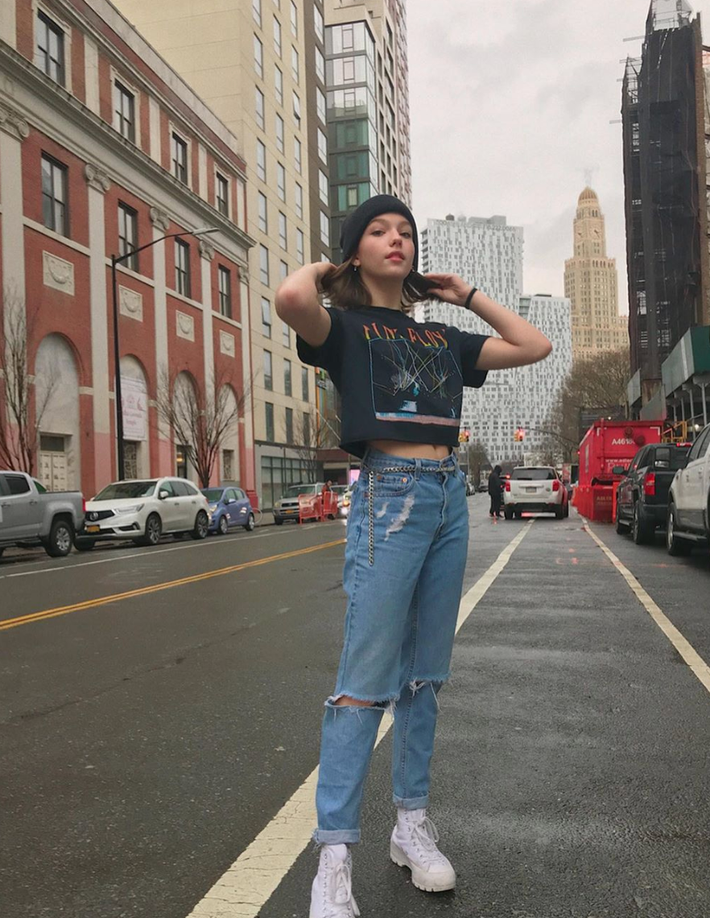 Dù vẫn còn nhỏ tuổi nhưng hot girl 2K4 đã góp mặt trong rất nhiều bộ phim nổi tiếng như Clique Wars (2015), Criminal Minds: Beyond Borders (2017), Nicky, Ricky, Dicky & Dawn (2017),....Cô cũng là gương mặt người mẫu quen thuộc của nhiều nhãn hàng thời trang, thực phẩm lớn.