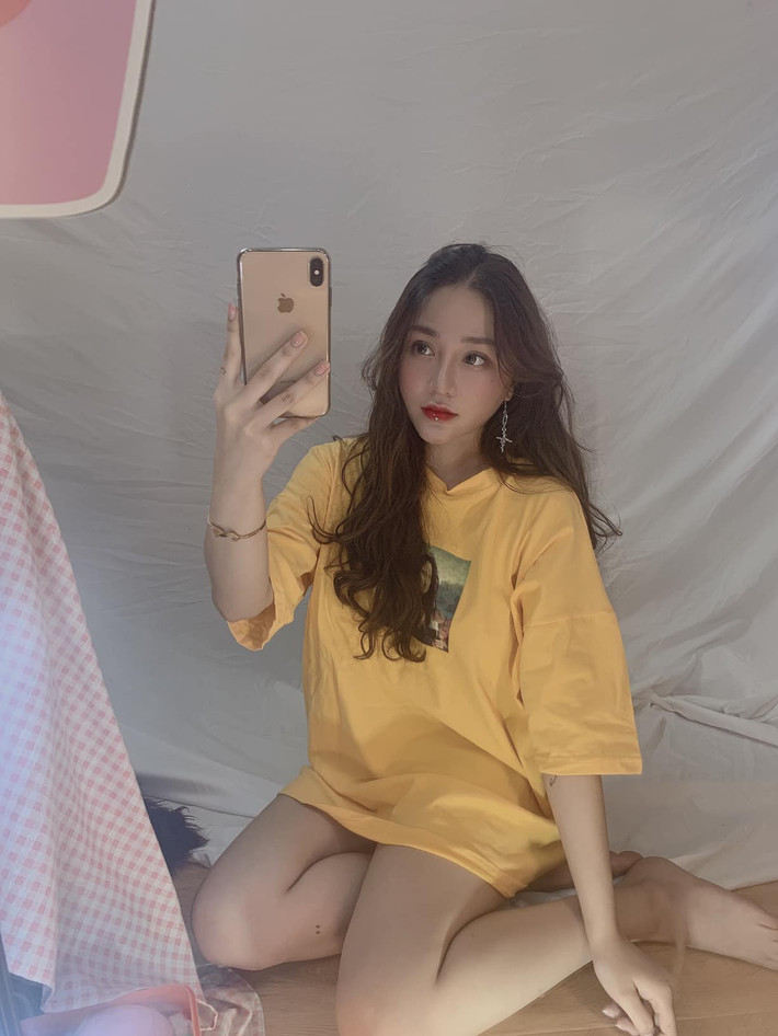 Sau loạt scandal cắm 7 "cái sừng" người yêu và lộ clip nóng, Kiều Anh Hera bỗng biễn mất một thời gian khá dài. Sau khi trở lại, cô không còn được nhiều người nhớ tới và yêu mến như trước kia.