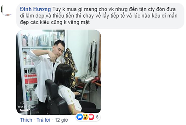 Thế nhưng người chồng trên cũng không phải trường hợp duy nhất yêu thương, lo lắng cho vợ. Bên dưới phần bình luận, một người phụ nữ hạnh phúc chia sẻ cô nàng cũng có một ông chồng tâm lý, dù chẳng mang đồ ăn đến cho vợ nhưng lúc nào cũng đón tận cửa, đưa về tận nhà mỗi khi vợ đi làm tóc. Không những vậy còn sẵn sàng về nhà lấy tiền nếu thiếu và luôn có mặt khi cần.