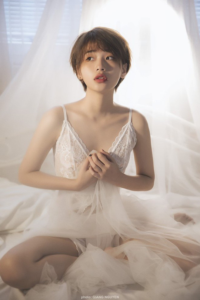 Gương mặt thô của Trang sau giảm cân cũng thon gọn, các đường nét hiện lên sắc nét hơn.