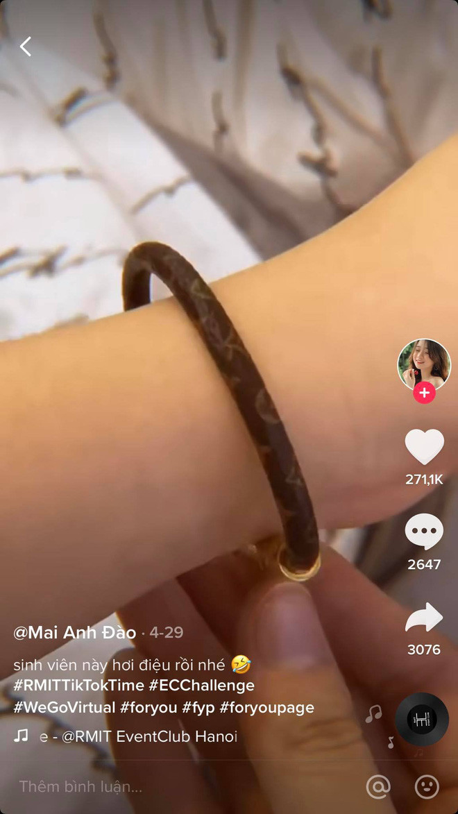 Thời gian vừa qua, cộng đồng mạng chia sẻ nhiều đoạn clip khoe hàng hiệu của một nữ sinh RMIT có tên Đào Mai Anh.