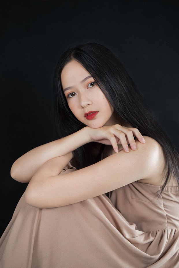 Phương Quỳnh hiện đang tạm dừng một vài môn trong học kỳ hè để ưu tiên cho cuộc thi Hoa hậu Việt Nam. Tuy nhiên, nữ sinh vẫn hoàn thành tốt các học phần còn lại trước khi kết thúc năm hai.