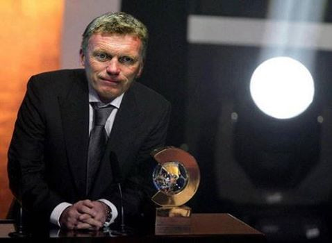 Danh hiệu HLV xuất sắc nhất năm nên trao cho HLV David Moyes của Real Sociedad.