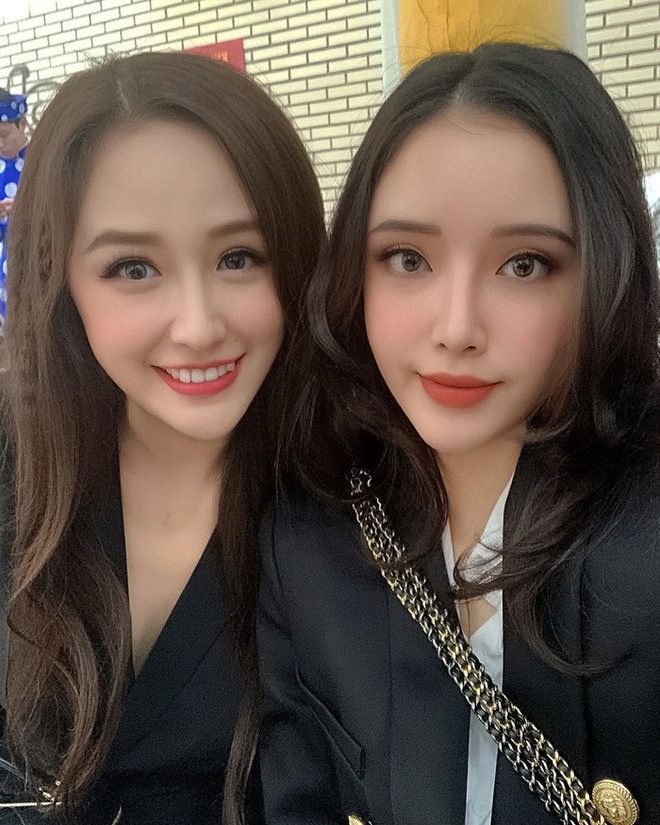 Em gái Mai Phương Thúy không hề hoạt động liên quan đến nghệ thuật mà đang rất thành công trong việc kinh doanh riêng. Ngọc Phượng cũng có mối tình lâu năm với bạn trai được nhiều người ngưỡng mộ.