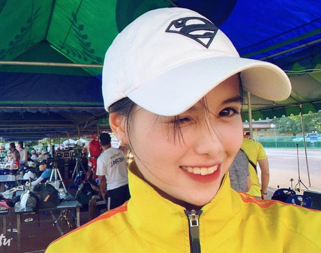 Không chỉ tài năng, nữ cung thủ của đoàn thể thao Việt Nam còn sở hữu nhan sắc vô cùng xinh đẹp. Cô được đánh giá là có nét giống với nữ diễn viên Ninh Dương Lan Ngọc.