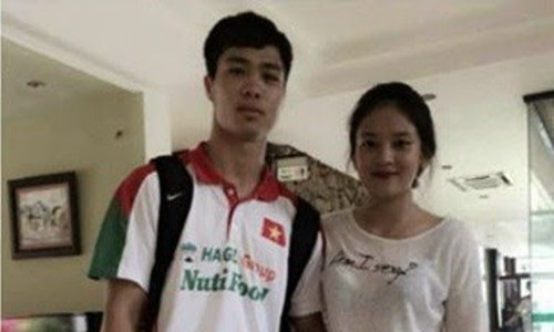 Phương Anh là cô bạn gái tin đồn đầu tiên của Công Phượng. Phương Anh quê ở Yên Bái và hiện là học sinh trường THPT Dân lập Lomonoxop, Hà Nội.