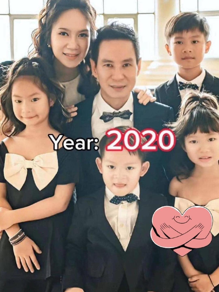 4 đứa con của cặp đôi có cả nếp, cả tẻ, đều là những em bé ngoan ngoãn.