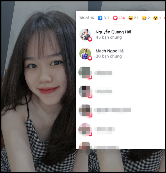 Nam cầu thủ cực kỳ chăm chỉ "thả tim" cho hot girl sinh năm 1999. Vậy là đủ hiểu mối quan hệ của họ không hề đơn thuần.