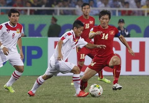 Ngoài ra còn bị LĐBĐ Việt Nam (VFF) nghi ngờ bán độ, chính vì lý do này mà anh cảm thấy bị bạc đãi và đã tuyên bố chia tay đội tuyển trong nước mắt. Còn về chấn thương của mình, anh đã phải tự bỏ tiền túi ra điều trị chấn thương nên cầu thủ này quyết định giã từ màu áo ĐTQG, nhường chỗ cho các cầu thủ trẻ cống hiến.