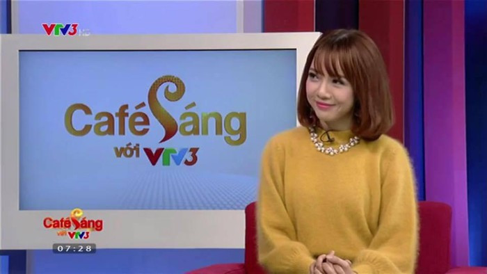 Sinh năm 1986, MC Thu Hương là gương mặt quen thuộc của nhiều chương trình như "S Việt Nam", "Cafe sáng với VTV3",...