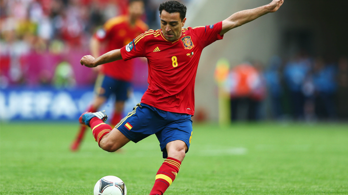 Xavi đã cùng Tây Ban Nha vô địch Euro 2008,2012 và World Cup 2010. Nhưng khi ĐT Tây Ban Nha không thể vượt qua vòng bảng tại World Cup 2014, Xavi đã nói lời chia tay. Lý do cũng là tuổi tác và anh muốn tập trung cho Barca đến cuối sự nghiệp của mình.