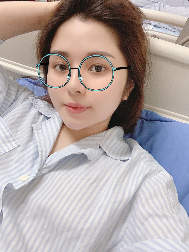 Mới đây, nhiều diễn đàn trên mạng xã hội đồng loạt đăng tải thông tin MC thể thao Diệu Linh đang chiến đấu với căn bệnh ung thư máu giai đoạn 4 khiến khán giả không khỏi xót xa.