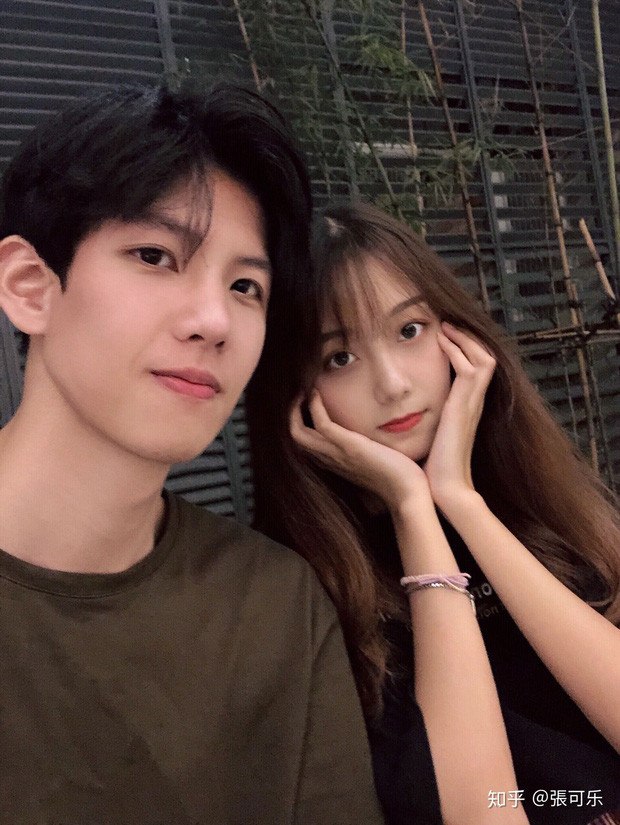Câu chuyện tình yêu mới đây của nữ chính Trương Khả Lạc đã khiến cộng đồng mạng thích thú và ngầm tin tưởng vào định mệnh cuộc đời.