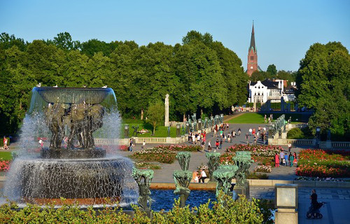 Oslo, Na Uy là một trong những thủ đô đắt đỏ nhất trên thế giới. Vì vậy, không dễ để tìm kiếm các hoạt động vui chơi giải trí ở đây. Ngoài ra, ở thành phố này đường xá đi lại rất khó khăn.