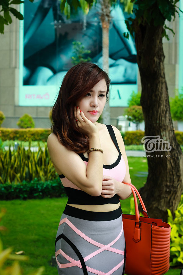 Bà Tưng cho biết đang dồn nhiều công sức để rũ bỏ hình tượng phản cảm trong suốt thời gian qua.