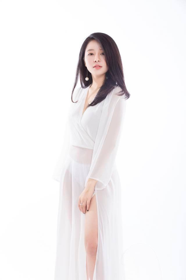 Sau đó, cô nàng Trâm Anh vướng vào nhiều tin đồn thị phi như dựa hơi streamer Pewpew để nổi tiếng, bị tố giả tạo...
