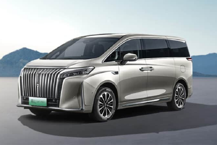 Phân khúc xe MPV tại Trung Quốc cũng được đánh giá rất tiềm năng khi nhiều tập đoàn đã rót vốn khủng để các thương hiệu con của mình tạo ra các dòng xe MPV từ bình dân đến cao cấp. Trong số này, tại triển lãm ôtô Thượng Hải 2023 sẽ có ít nhất 2 chiếc xe MPV cỡ lớn được vén màn, 1 trong số đó là Wey Gaoshan 2023 mới.
