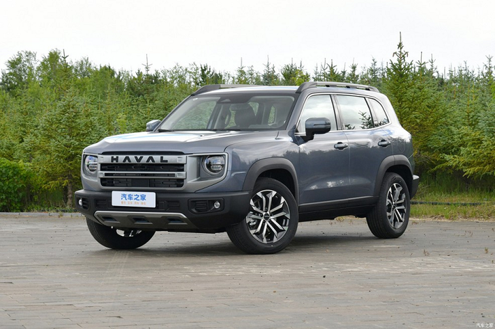 Vào ngày 17/7/2023 vừa qua, thương hiệu Haval trực thuộc hãng xe Trung Quốc Great Wall Motor (GWM) đã chính thức tung ra phiên bản nâng cấp của dòng SUV cỡ C Big Dog tại thị trường nội địa. Haval Big Dog 2023 mới là mẫu xe đã từng lần đầu tiên trình làng vào năm 2020.