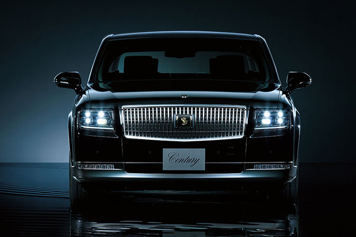 Mức giá xe Toyota Century SUV 2024 được đồn đoán sẽ rẻ hơn Lexus LX 600 Executive vốn có giá 18 triệu Yên (khoảng 2,97 tỷ đồng) ở Nhật Bản. Khác với sedan hạng sang Toyota Century, mẫu SUV này nhiều khả năng sẽ được bán ở một số thị trường ngoài Nhật Bản.