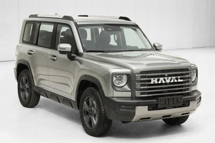 Mới đây, thông tin hãng xe Haval sắp ra mắt tại Việt Nam đã nhận được sự quan tâm rất lớn của cộng đồng mạng, trong đó, hãng xe Trung Quốc tiết lộ sẽ ra mắt chiếc xe H6, ngoài ra, họ chỉ chú trọng phân phối các dòng xe SUV ở nước ta và rất có thể là Haval Xianglong 2024 mới.