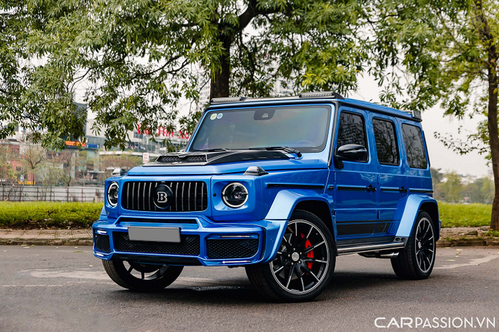 Để biến mẫu SUV này trở nên độc đáo, nhiều chủ xe tìm đến những món đồ độ lạ lẫm tạo dấu ấn riêng cho mình. Chiếc Mercedes-AMG G63 bạn người mê trong bài viết này là một ví dụ điển hình.