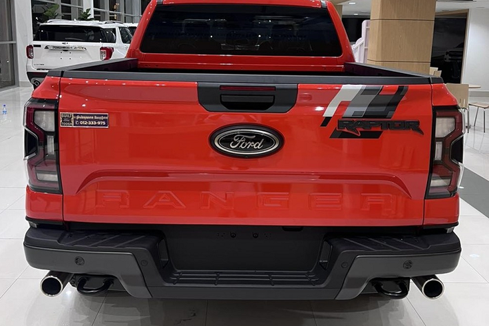 1 tháng sau đó, các đại lý sẽ bắt đầu giao xe cho khách hàng nào cọc trước, hiện thông tin Ford Ranger Raptor 2023 sẽ ra mắt tại Việt Nam vào tháng cuối cùng của Quý I năm nay đang nhận được nhiều sự quan tâm của giới chơi xe bán tải.
