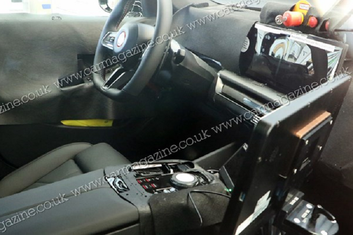 Đối với phiên bản BMW XM Red Label cao cấp hơn, khối động cơ này có sức mạnh lên tới 738 mã lực và 1000 Nm.