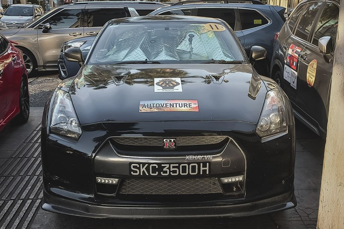 Đoàn xe lần này đến từ đất nước Singapore và thuộc sự kiện mang tên 31D30N AA Autoventure Expedition Drive (Chuyến hành trình khám phá 31 ngày 30 đêm của Hiệp hội ôtô Singapore), được tổ chức bởi AA: Automotive Association of Singapore (hiệp hội ôtô Singapore).