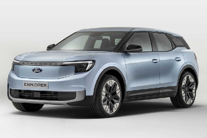 Ford Explorer EV 2024 mới có chiều dài dưới 4,5 mét, ngắn hơn một chút so với Volkswagen ID.4 mà nó chia sẻ nền tảng. Chiếc SUV điện cung cấp chỗ ngồi cho 5 người. Về mặt thiết kế, Ford Explorer EV trông chắc chắn hơn ID.4, với nhiều đường thẳng hơn, thân hình vuông vức và dáng cơ bắp, mạnh mẽ hơn.