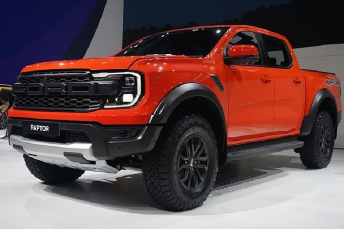 Ford Ranger Raptor 2023 Ford Ranger thế hệ mới đã được bán tại Việt Nam từ giữa năm ngoái. Tuy nhiên, phiên bản hiệu suất cao của mẫu xe bán tải này là Ford Ranger Raptor 2023 vẫn chưa về Việt Nam. Nhiều khả năng Ford Ranger Raptor 2023 sẽ được phân phối tại Việt Nam trong năm nay dưới dạng xe nhập khẩu nguyên chiếc từ Thái Lan.