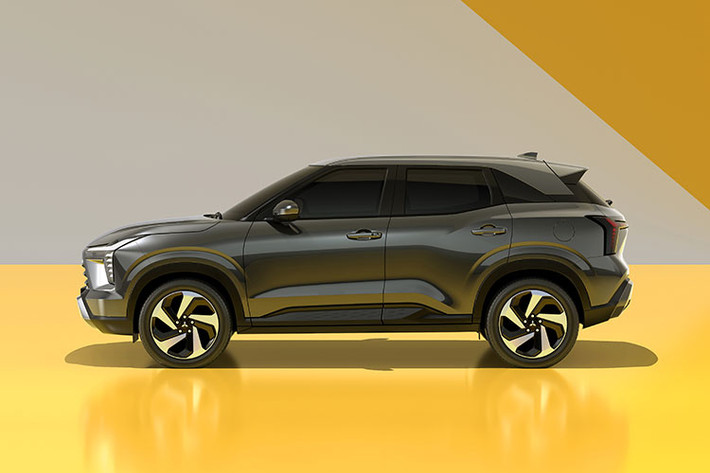 Được biết, mẫu SUV cỡ B mà hãng Mitsubishi chuẩn bị trình làng chính là phiên bản thương mại của XFC Concept. Đây là mẫu xe concept từng được Mitsubishi Motor Việt Nam lần đầu tiên ra mắt trong triển lãm Vietnam motorshow 2022 diễn ra vào cuối năm ngoái.