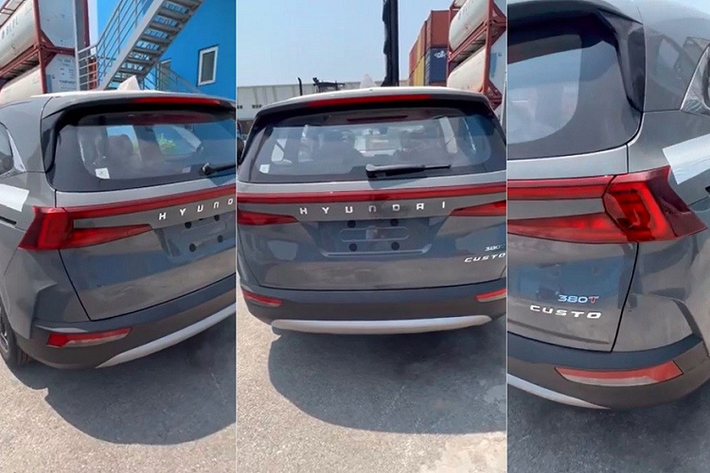 Đồng thời, mức giá xe Hyundai Custo 2024 dự kiến sẽ ngang ngửa với Toyota Innova thế hệ mới sắp ra mắt Việt Nam vào tháng 10 năm nay. Hiện trang bị cụ thể của Hyundai Custo ở Việt Nam chưa được công bố. Tuy nhiên, sẽ không ngạc nhiên nếu xe có thông số và trang bị tương tự phiên bản đang bán ở Trung Quốc.