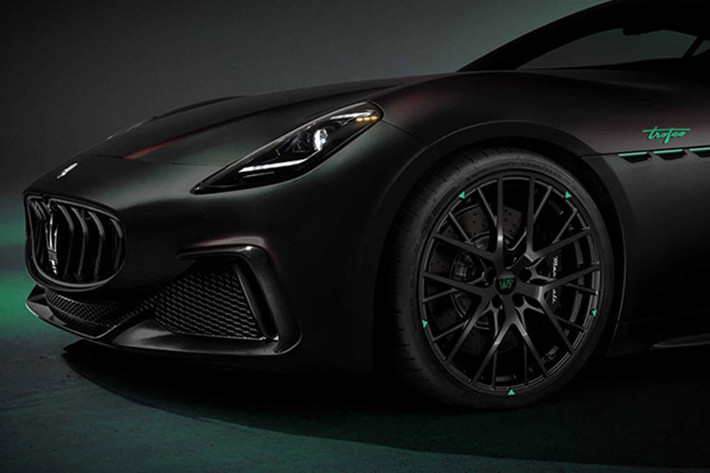Ngoài ra dòng GranTurismo còn có bản thấp hơn là Modena với công suất 489 mã lực và mô-men xoắn 600 Nm. Maserati tiết lộ rằng, số lượng sản xuất sẽ bị giới hạn ở mức 75 chiếc trên toàn thế giới và hiện thương hiệu vẫn chưa tiết lộ cụ thể về kế hoạch phân bổ của mẫu xe này.