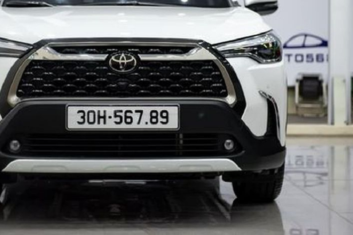 Cùng với biển số tứ quý và ngũ quý, dãy số tiến đều đặc biệt là tới 9 hay còn gọi là "biển sảnh" rất được săn đón bởi những người chơi xe, chơi số đẹp tại Việt Nam.