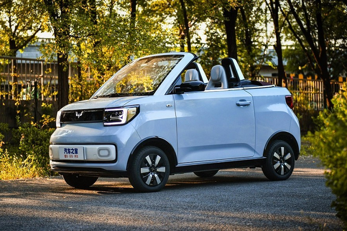 Mẫu ôtô điện đô thị cỡ nhỏ bán chạy thứ 2 tại Trung Quốc là Chery QQ Ice Cream với doanh số 96.539 xe trong năm ngoái, thấp hơn nhiều lần so với Wuling Hongguang Mini EV. Tiếp theo đó là Chery Ant với doanh số cộng dồn 95.669 xe, Changan E-Star (94.996 xe) và Changan Lumin (70.267 xe).
