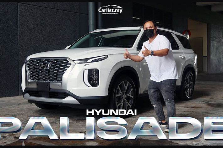 Giá xe Hyundai Palisade 2023 cho bốn phiên bản lần lượt như sau: Palisade Executive 2.2L 8 chỗ: 368.888 RM (2,02 tỷ đồng); Palisade Executive 3.8L 8 chỗ: 378.888 RM (2,07 tỷ đồng); Palisade Luxury 2.2L 7 chỗ: 389.888 RM (2,13 tỷ đồng); Palisade Luxury 3.8L 7 chỗ: 399.888 RM (2,19 tỷ đồng)
