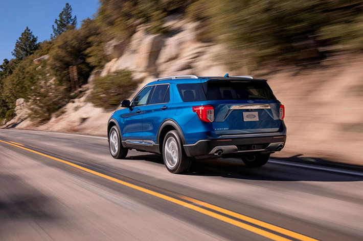 Tuy nhiên, hãng xe ôtô Mỹ vẫn sẽ giữ lại một bản động cơ đốt trong cho Ford Explorer. Được biết, những phiên bản này sẽ được bán ra ít nhất là tới năm 2035.