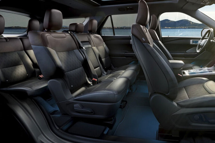 Phiên bản Ford Explorer chạy điện mới này sẽ đi vào lắp ráp tại nhà máy Oakville, Canada vào năm 2024. Xe sẽ sử dụng khung gầm mới, tối ưu tốt nhất cho hệ truyền động dạng này.
