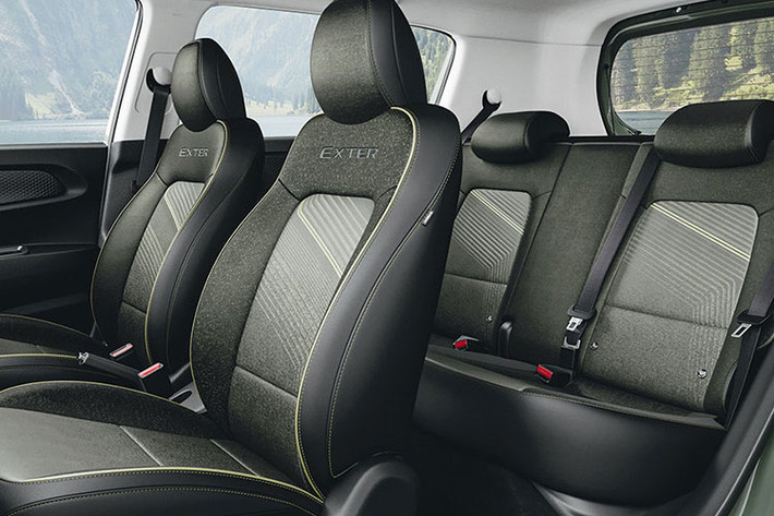 Theo nhân viên tư vấn bán hàng tại đại lý, Hyundai Exter ở Việt Nam sẽ dùng động cơ xăng 4 xi-lanh, hút khí tự nhiên, dung tích 1.2L, cho công suất tối đa 83 mã lực và mô-men xoắn cực đại 114 Nm. Động cơ kết hợp với hộp số sàn 5 cấp hoặc hộp số sàn tự động 5 cấp.