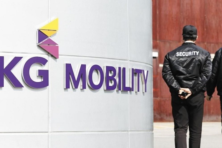 KG Mobility dự kiến sẽ xuất khẩu tới 210.000 chiếc SUV trị giá 6 nghìn tỷ won (khoảng 4,6 tỷ USD) vào cuối năm 2029. Bên cạnh đó, Kim Long Motors còn đang xây dựng một nhà máy lắp ráp các mẫu xe của KG Mobility tại khu liên hợp công nghiệp Huế.