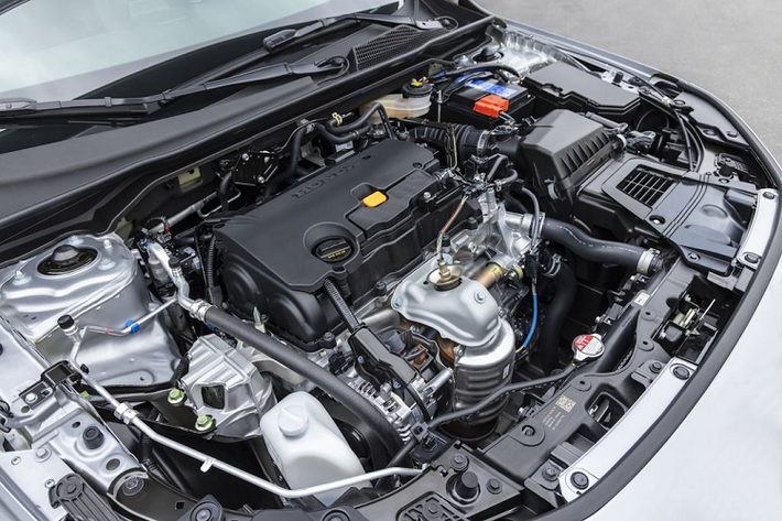 Tại thị trường Mỹ, Honda HR-V 2024 mới được phân phối với 3 phiên bản là LX, Sport và EX-L. Cung cấp sức mạnh cho cả 3 phiên bản đều là khối động cơ 4 xi-lanh, dung tích 2.0 lít, sản sinh công suất 158 mã lực và mô-men xoắn 187 Nm. Động cơ được kết nối với hộp số biến thiên liên tục cùng hệ dẫn động 4 bánh toàn thời gian.