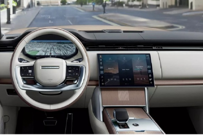 Theo đó, ở lần nâng cấp này, phiên bản xe SUV Range Rover SV 2024 được trang bị động cơ V8 4.4L, sản sinh công suất 606 mã lực và mô-men xoắn cực đại 750 Nm. Hiện Land Rover vẫn giữ bí mật về khả năng tăng tốc và tốc độ tối đa của phiên bản cao cấp này.