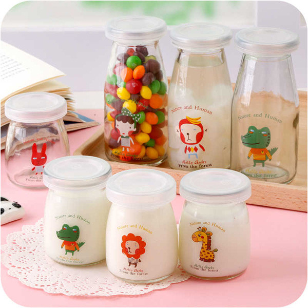 Sữa chua bảo quản ở nhiệt độ phòng. Sữa chua bảo quản ở nhiệt độ phòng không phải là sữa chua đúng nghĩa. Thực tế, nhiều sản phẩm được ghi mác sữa chua nhưng không cần để tủ lạnh, không chứa chất bảo quản được quảng cáo rầm rộ.