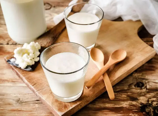 Sau bữa sáng: Bữa sáng cung cấp 30% năng lượng cần thiết cho cơ thể mỗi ngày. Con số ấn tượng này cho thấy, bữa sáng đủ chất mới mang tới năng lượng cho các hoạt động trong ngày.