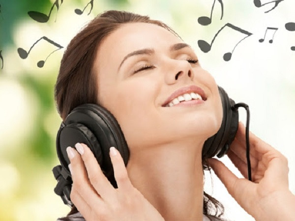 Một số cách khác: Giảm tiêu thụ các chất béo bão hòa như bơ, dầu dừa; tăng cường tiêu thụ thực phẩm chứa probiotic, ăn thực phẩm giàu protein, tập thể dục mỗi ngày, duy trì ngủ đúng giờ, nghe nhạc…