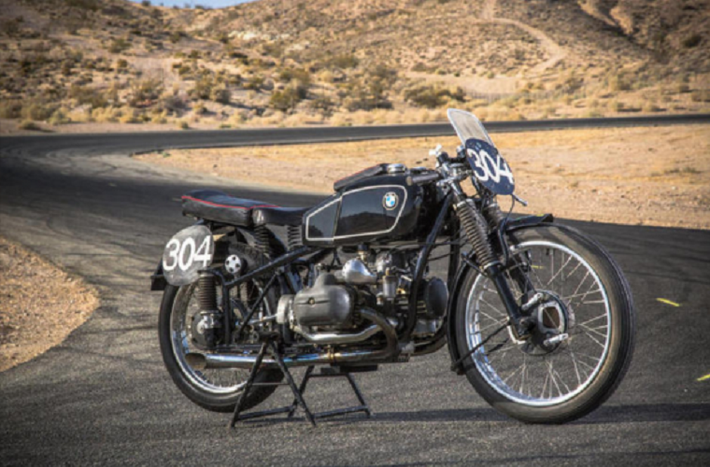 5. BMW RS255 Kompressor 1939: giá bán $480,000. Chiếc BMW này đã tái tạo hoàn hảo hình ảnh của RS255 Kompressor lịch sử và oai hùng.