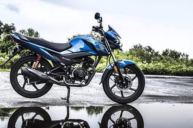 Cụ thể, Honda Livo phiên bản 2016 có chiều dài cơ sở 1.285 mm, dài 2.020 mm, rộng 746 mm và cao 1.099 mm, chiều cao gầm xe 180 mm.